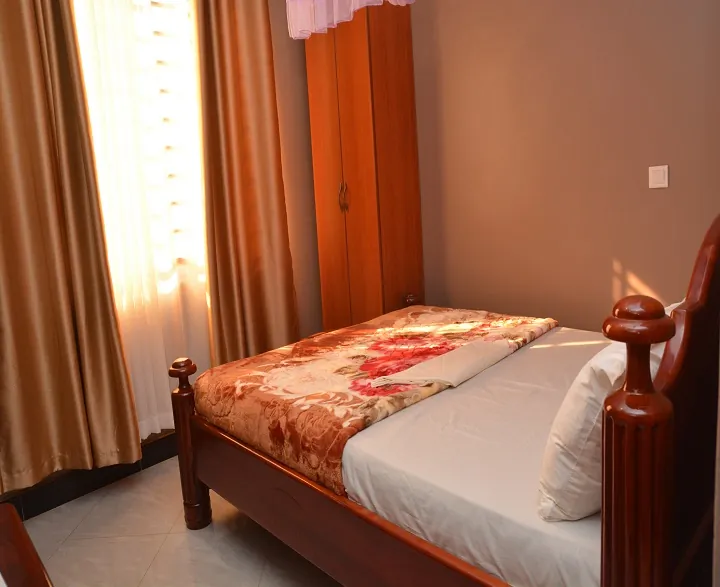 Grand Deluxe Room